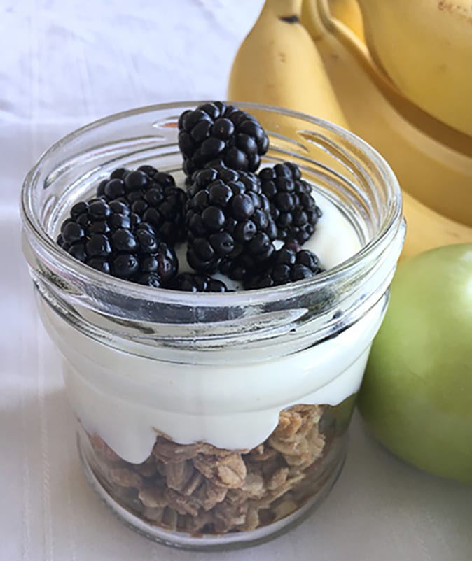 Granola with blackberries