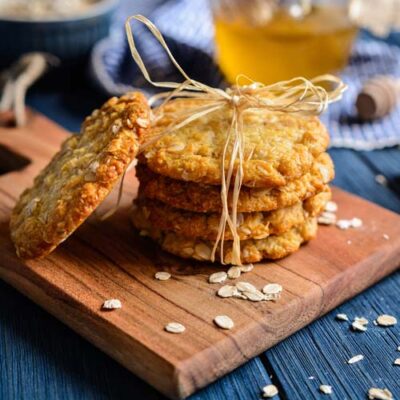 How to Make Anzac Biscuits